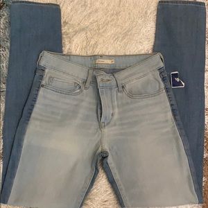 3 for $30: Levi’s Two-tone Skinny Jeans Size 27